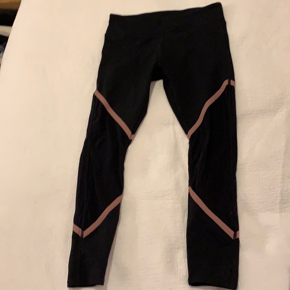 Fabletics Mesh Leggings size M/L